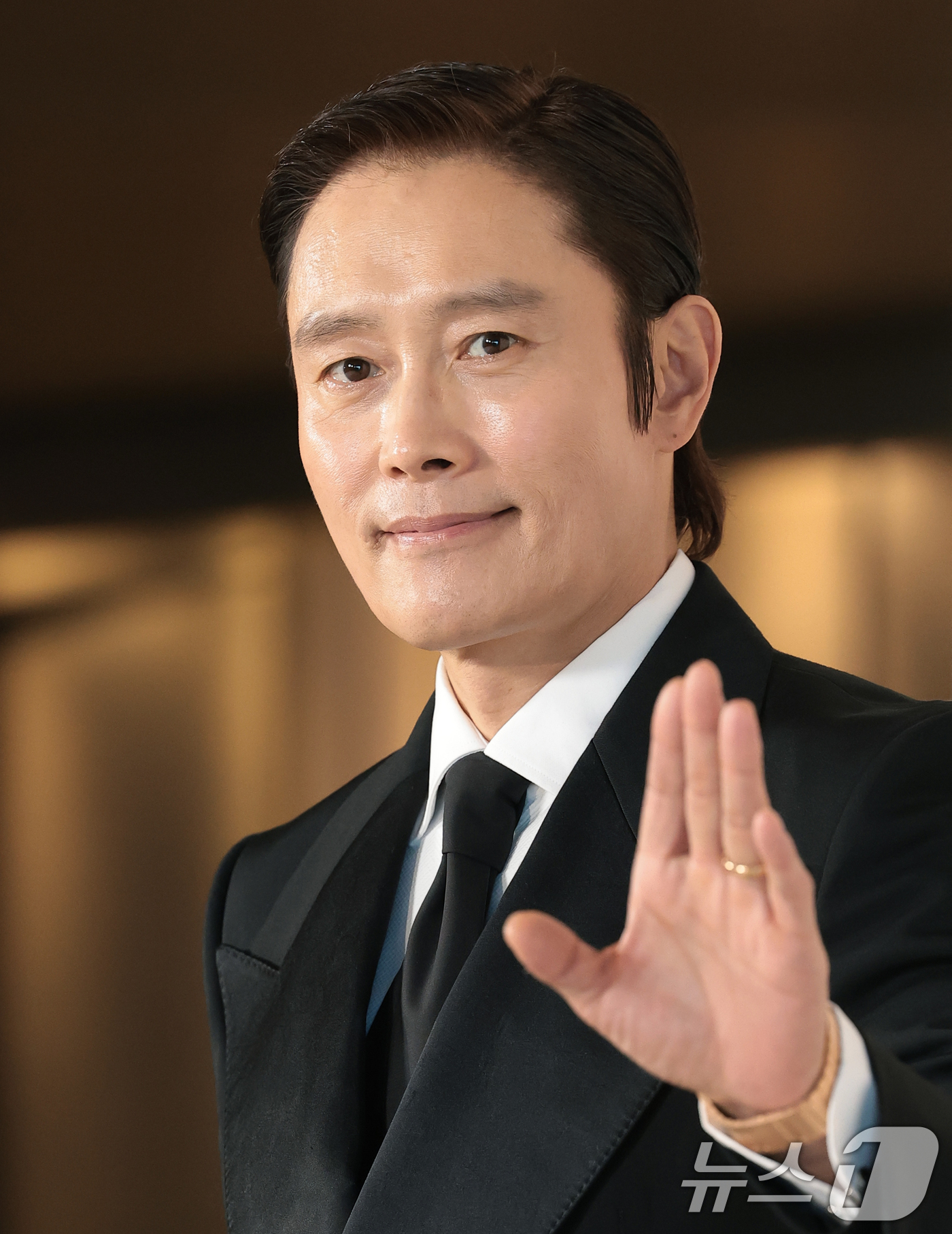 (서울=뉴스1) 권현진 기자 = 배우 이병헌이 12일 서울 광진구 비스타 워커힐 서울에서 열린 한 주얼리 포토 행사에 참석해 포즈를 취하고 있다. 2026.5.12/뉴스1