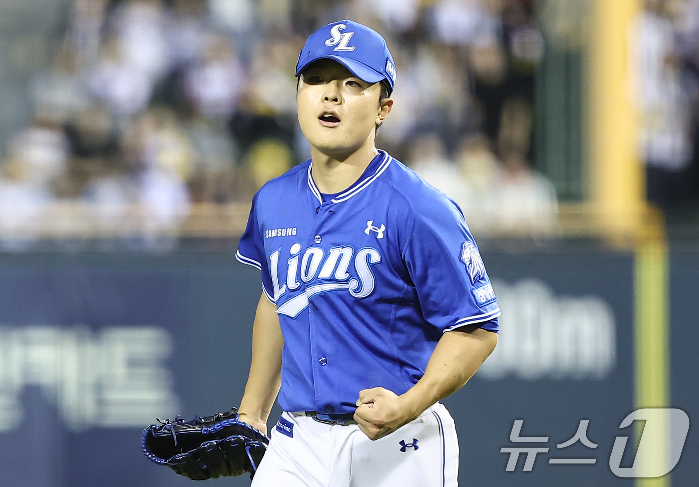 (서울=뉴스1) 김도우 기자 = 12일 오후 서울 송파구 잠실야구장에서 열린 프로야구 '2026 신한은행 SOL KBO리그' 삼성 라이온즈와 LG 트윈스의 경기, 삼성 구원투수 이 …
