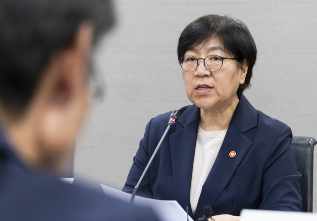 정부, 신종감염병 중장기계획 점검…"日 100만명 확진에도 대응"