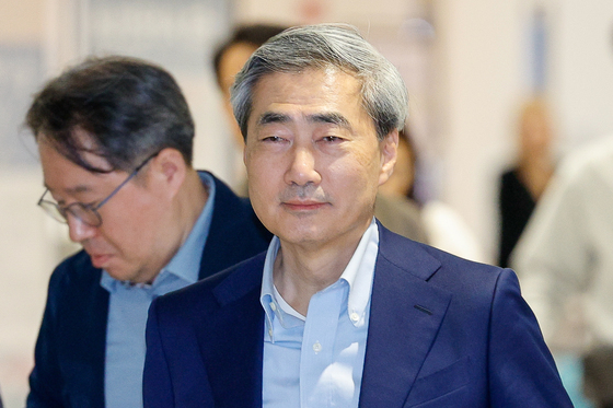 BIS 이사 선임, 귀국하는 신현송 한은 총재