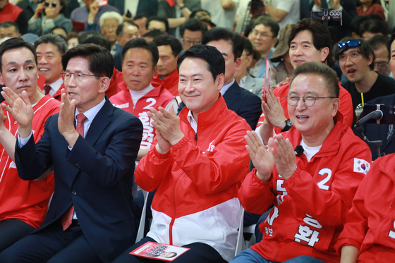박수치는 장동혁-김문수-김영환