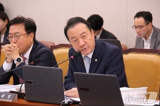 엄태영 "송전선로 사업 중대한 흠결 확인"…즉각 철회 촉구