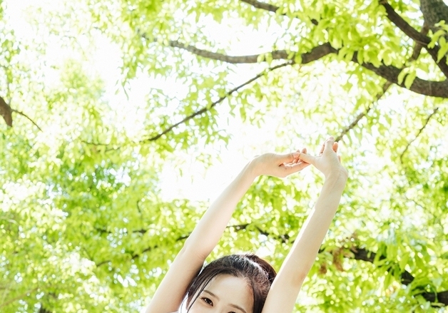 오마이걸 효정, '퍼플노트' 콘셉트 포토 공개…청춘 영화 주인공