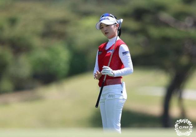 '2연패 도전' 이예원, KLPGA 두산 매치플레이 첫날 승리