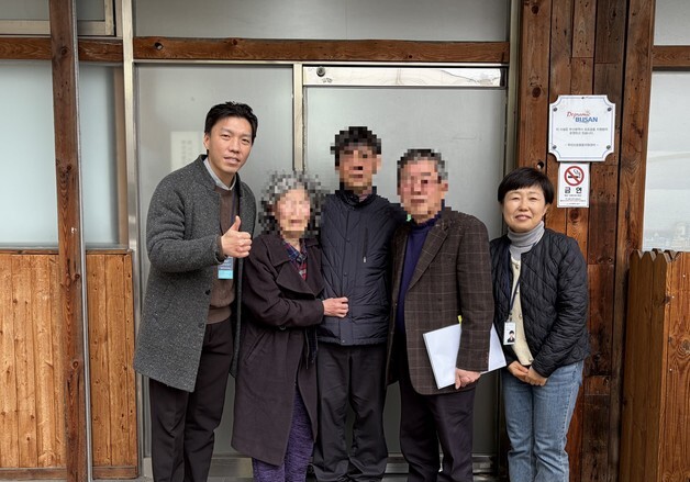 "죽은 줄 알았던 아들이"…40대 노숙인 10년만에 가족 품으로
