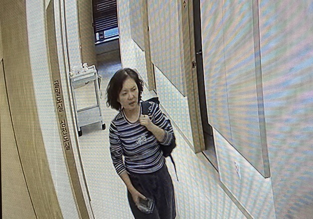 북한산 오른 뒤 사라진 50대 여성…경찰, 27일째 수색 중