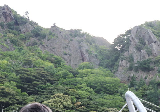 울릉도 주민과 인사하는 정청래 대표