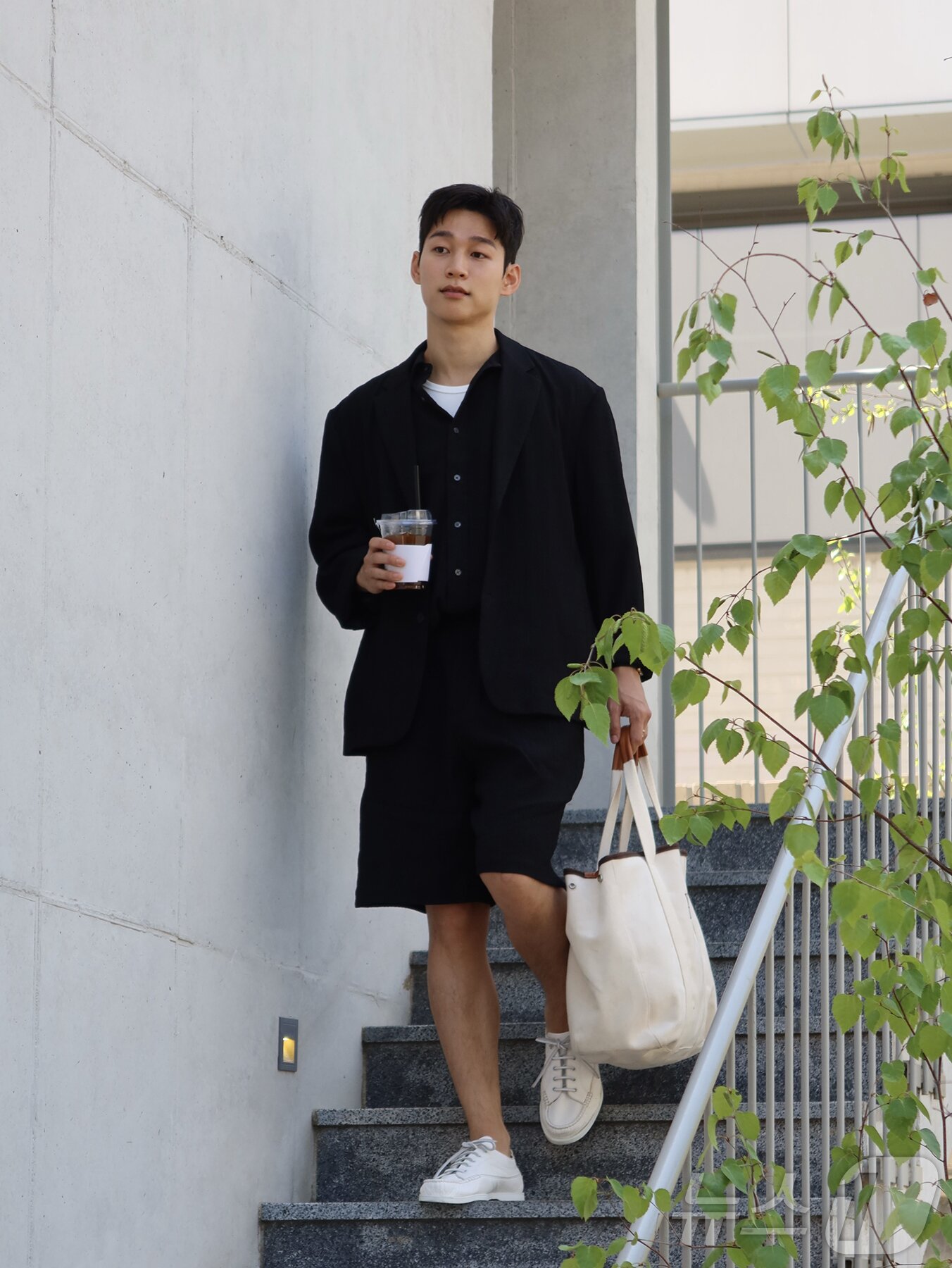 본문 이미지 - 에잇세컨즈 26SS '올데이 크리즈' 인플루언서 화보(삼성물산 제공) ⓒ 뉴스1 최소망