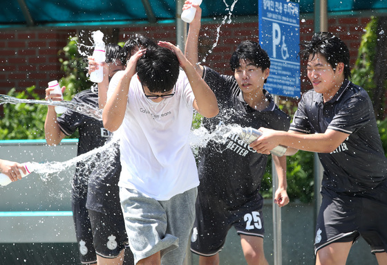 [오늘의 날씨]울산(15일, 금)…맑음, 낮 최고 25도