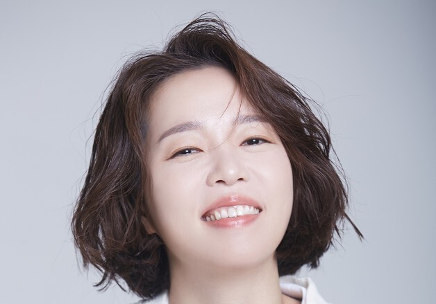 배우 정이랑, 16일 잠실 마운드 선다…두산-롯데전 시구