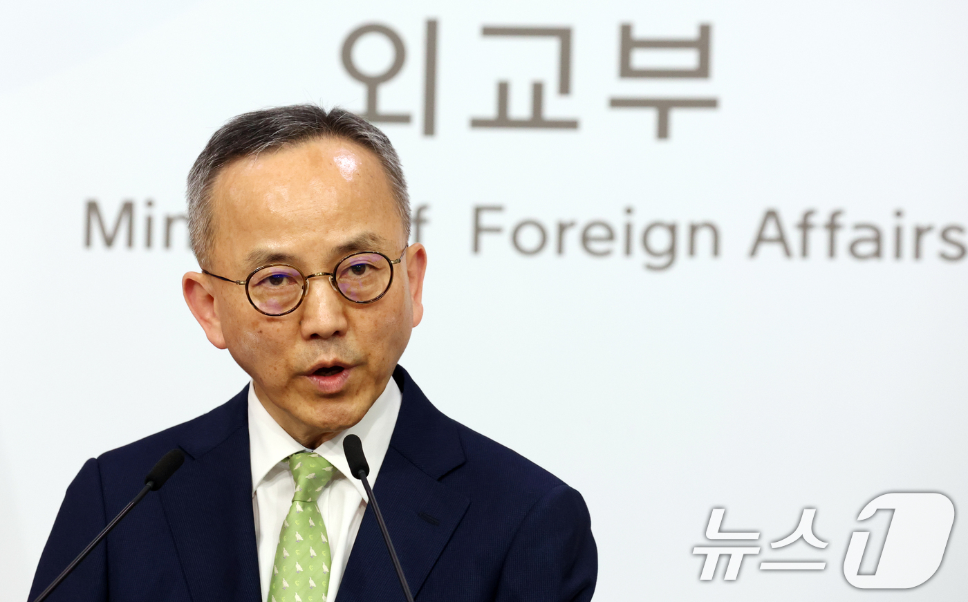 (서울=뉴스1) 김명섭 기자 = 박일 외교부 대변인이 14일 오후 서울 종로구 정부서울청사 별관 외교부에서 정례브리핑을 하고 있다.  2026.5.14/뉴스1