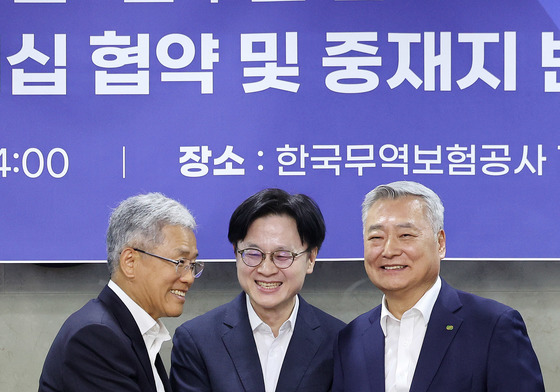 원전 수출…정부가 직접 컨트롤타워 맡는다