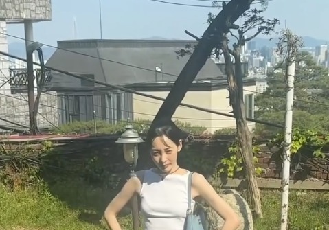 살 빠진 김민하, 몰라보게 달라졌네…가녀린 몸매 [N샷]