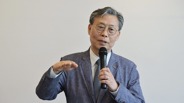 김태승 코레일 사장 "15년째 요금 동결, 인상 논의 불가피"