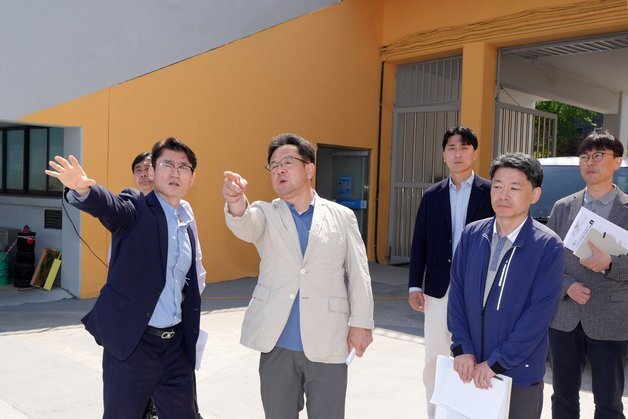 한국서 남·북 여자축구 최초 '맞대결'…수원시 "만반의 준비"