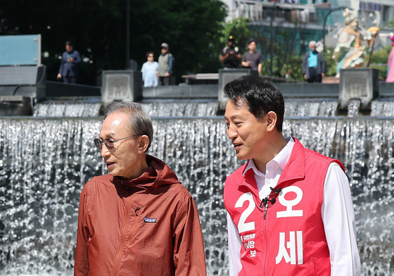 청계천 걷는 이명박·오세훈