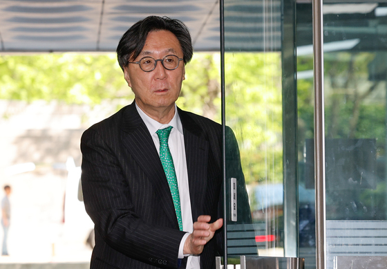 공판 출석하는 장호진 전 국가안보실장