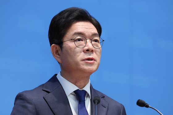 공약 발표하는 정원오