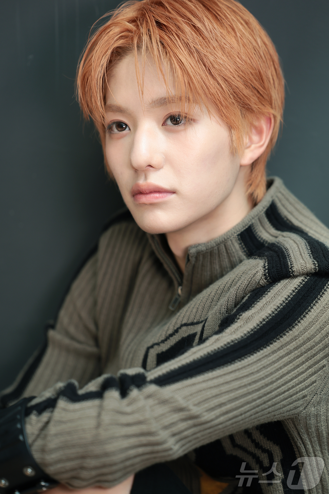 서울=뉴스1 권현진 기자 = 그룹 유어즈 세찬이 서울 종로구 뉴스1 사옥에서 열린 인터뷰에 앞서 포즈를 취하고 있다. 2026.5.17/뉴스1