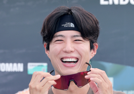 박보검, 어린 아이처럼 해맑은 미소