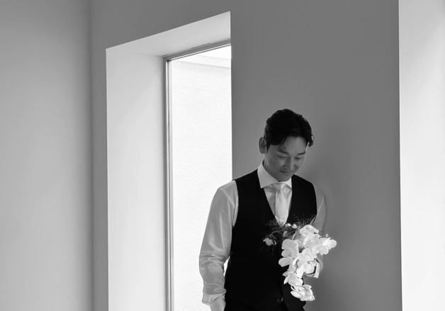 강신효, 17일 비연예인 연인과 결혼 "따뜻하게 지켜봐 달라"