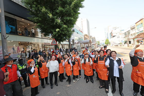 오월어머니 "광주서 극우세력 물러가라"