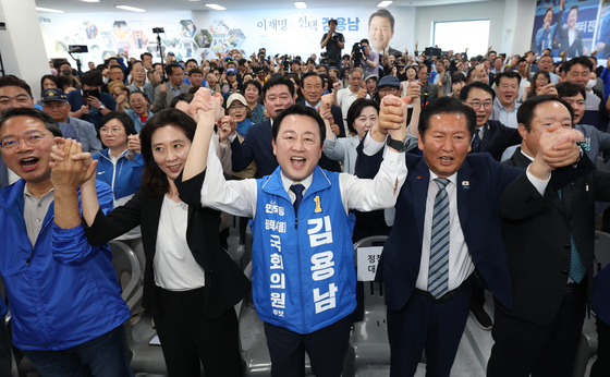 당대표·최고위원 총출동…평택을, 개소식부터 '전국급 선거'(종합)