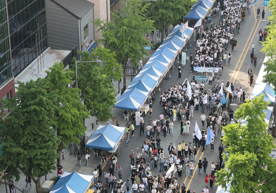 금남로 들어서는 민주평화대행진