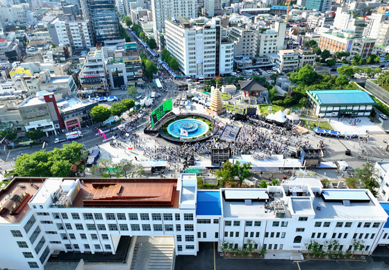 옛 도청앞에서 펼쳐지는 5·18민주의밤