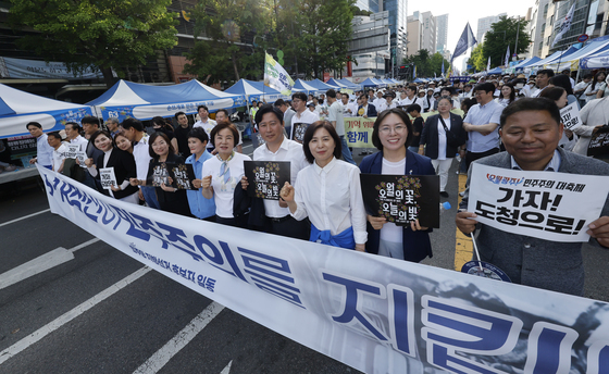 5월 금남로 걸어요