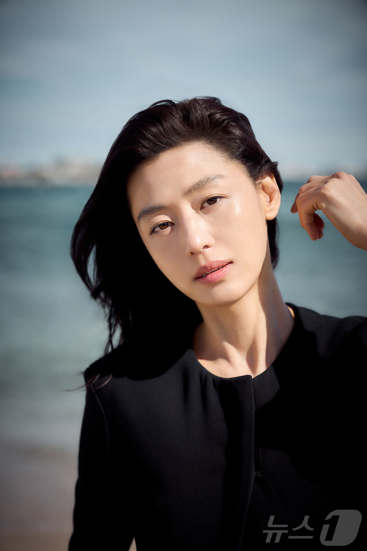 (칸=뉴스1) 이준성 특파원 = 제79회 칸 국제영화제가 열리고 있는 16일(현지시간) 프랑스 남부 소도시 칸 팔레 데 페스티발(Palais des Festivals) 한국영화진흥 …