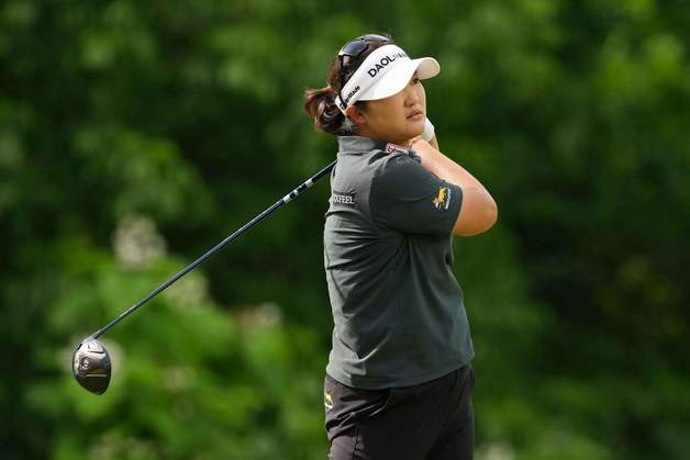 유해란, LPGA 크로거 퀸 챔피언십 3R 3위…선두 워드와 4타 차