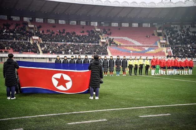 [속보] 北 내고향여자축구단 방남…20일 수원FC위민과 대결