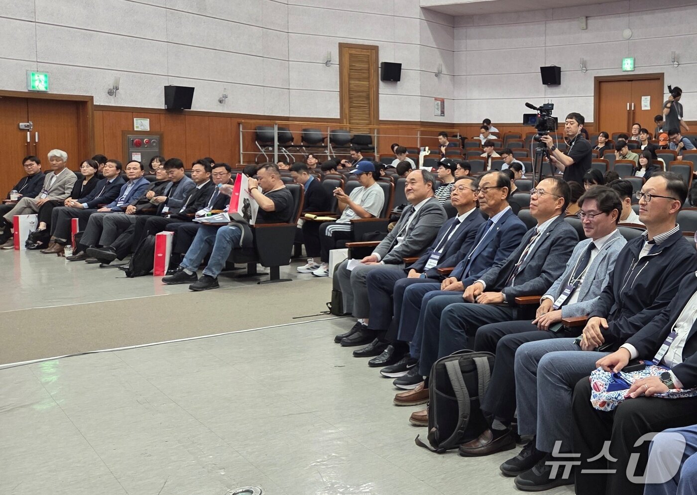 본문 이미지 - 2026 한국수의임상피부학회 춘계 콘퍼런스가 17일 서울 강남구 세텍에서 열렸다. ⓒ 뉴스1
