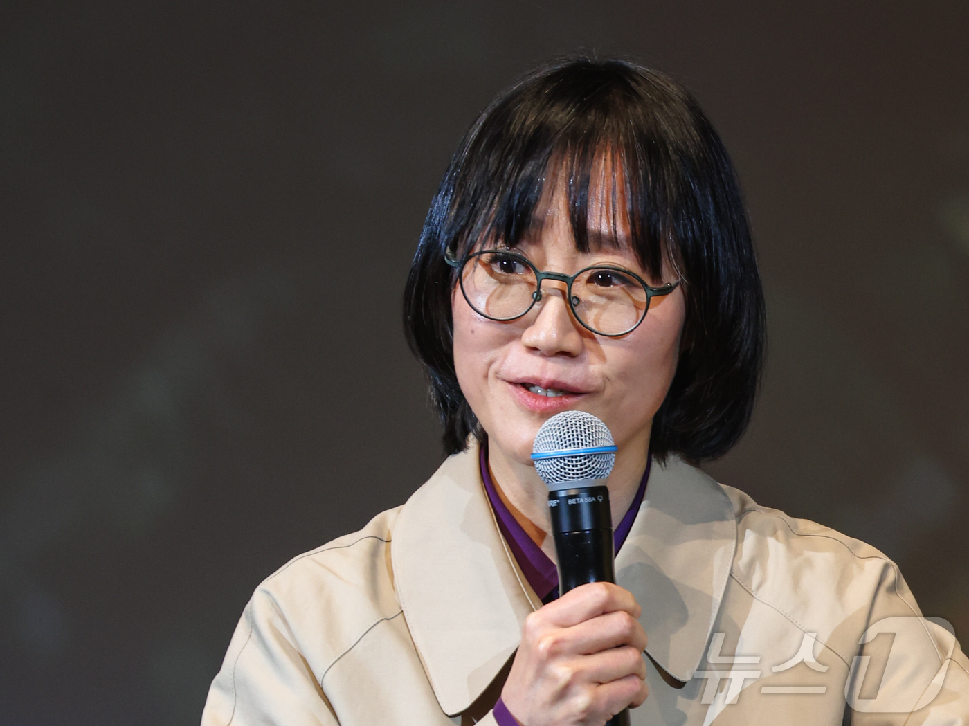 (칸=뉴스1) 이준성 특파원 = 제79회 칸 국제영화제 감독주간(Quinzaine des Cinéastes) 초청작 ‘도라’의 첫 공식 상영회가 열린 17일(현지시간) 프랑스 남부 …
