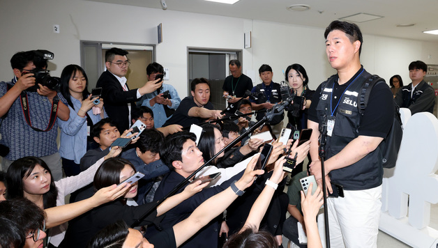 법원까지 삼성전자 총파업 제동…성과급 재협상 '합의' 요구 봇물