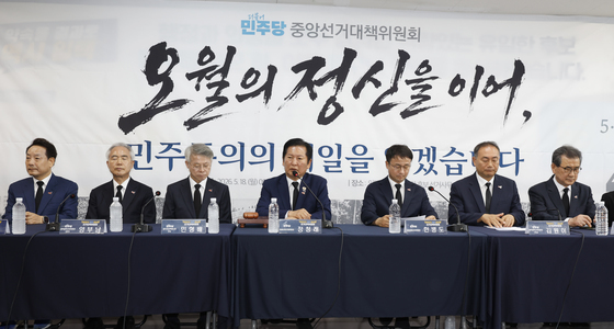 정청래 "오월 정신이어 선거 승리를"