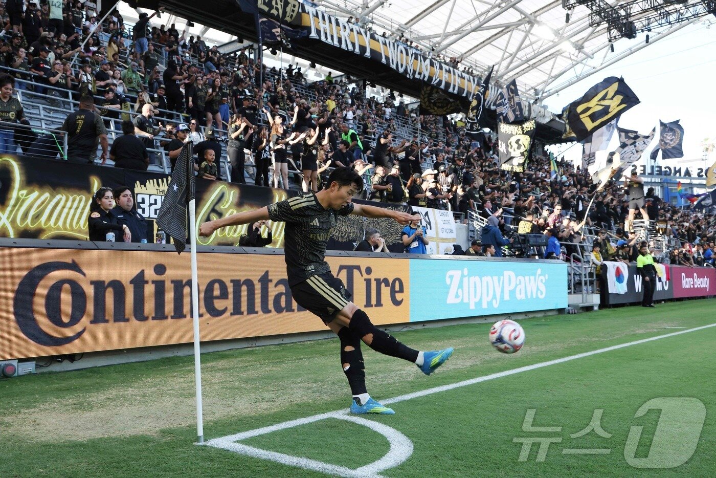 본문 이미지 - LA FC의 손흥민 ⓒ AFP=뉴스1