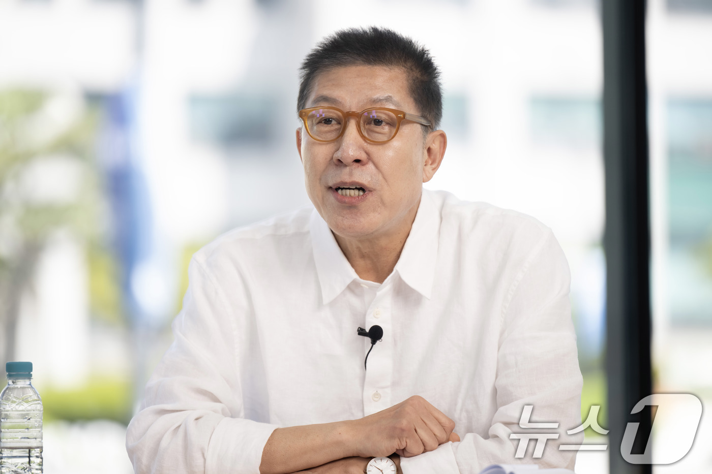 (부산=뉴스1) 윤일지 기자 = 박형준 국민의힘 부산시장 후보가 18일 오전 부산 남구 국립부경대학교 대연캠퍼스 동원장보고관에서 열린 국제신문 주최 부산시장 후보 초청 토론회에서 …