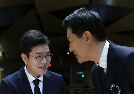 5.18민주화운동 제46주년 서울기념식에서 만난 정원오·오세훈