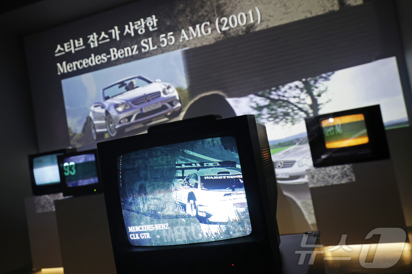 (서울=뉴스1) 오대일 기자 = 메르세데스-벤츠 코리아가 19일 서울 성수동에 브랜드 라이프스타일 경험 공간 '메르세데스-벤츠 스튜디오 서울'을 전 세계 다섯번째로 오픈한다.메르세 …