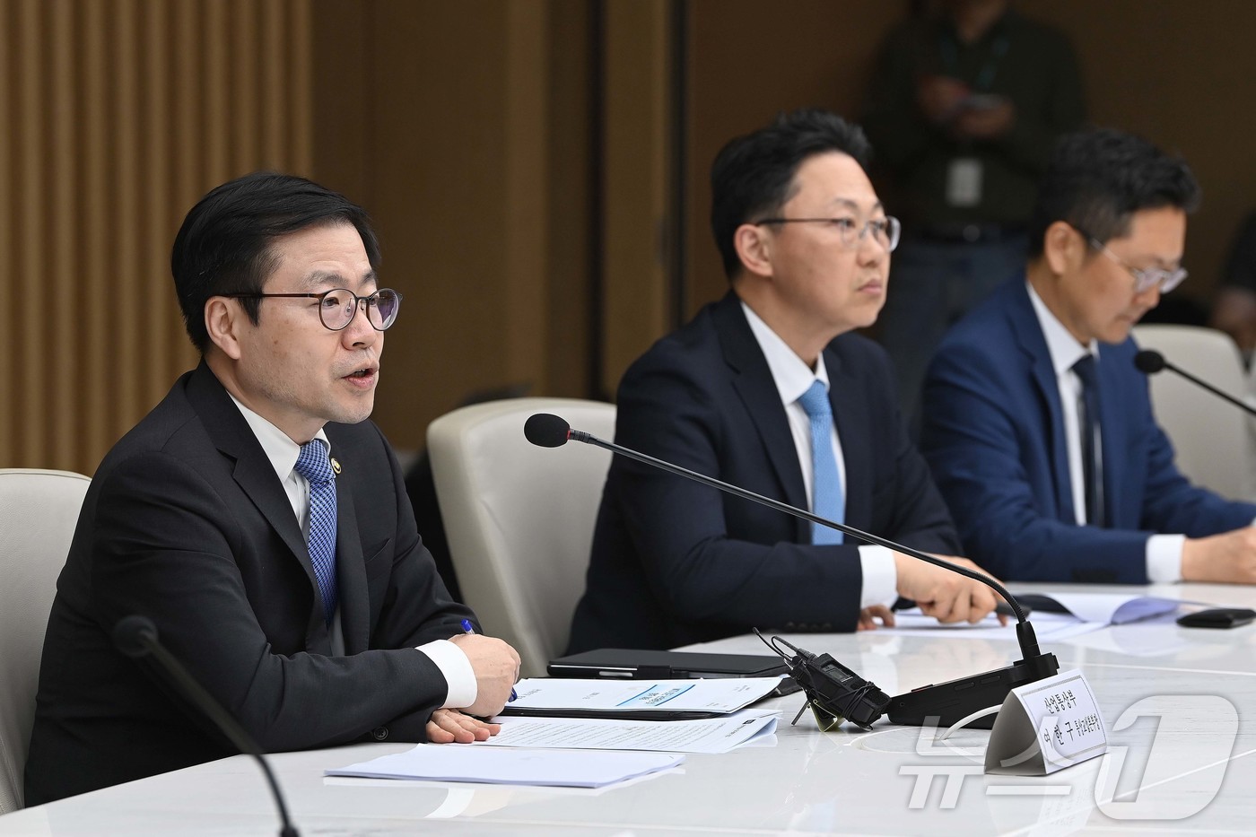 (서울=뉴스1) = 여한구 산업통상부 통상교섭본부장이 18일 오후 서울 중구 대한상공회의소에서 열린 제56차 통상추진위원회에서 발언을 하고 있다. (산업통상부 제공. 재판매 및 D …