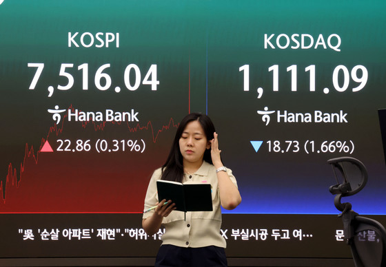 삼성전자, 파업 리스크 완화 3% 반등…사후조정 관건[핫종목](종합)