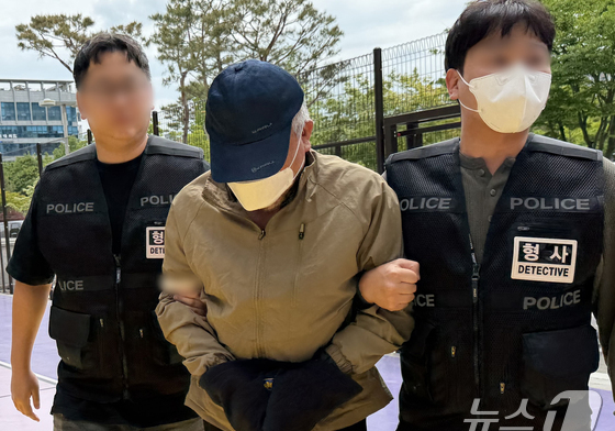 '청주 노래방 흉기난동' 피의자 신상 공개 결정…27일부터 공개