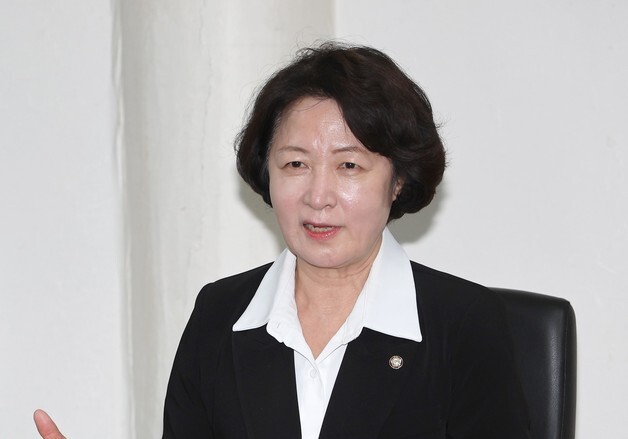 추미애 "교통·반도체·AI로 경기 대전환…'윤어게인' 위험한 퇴행"