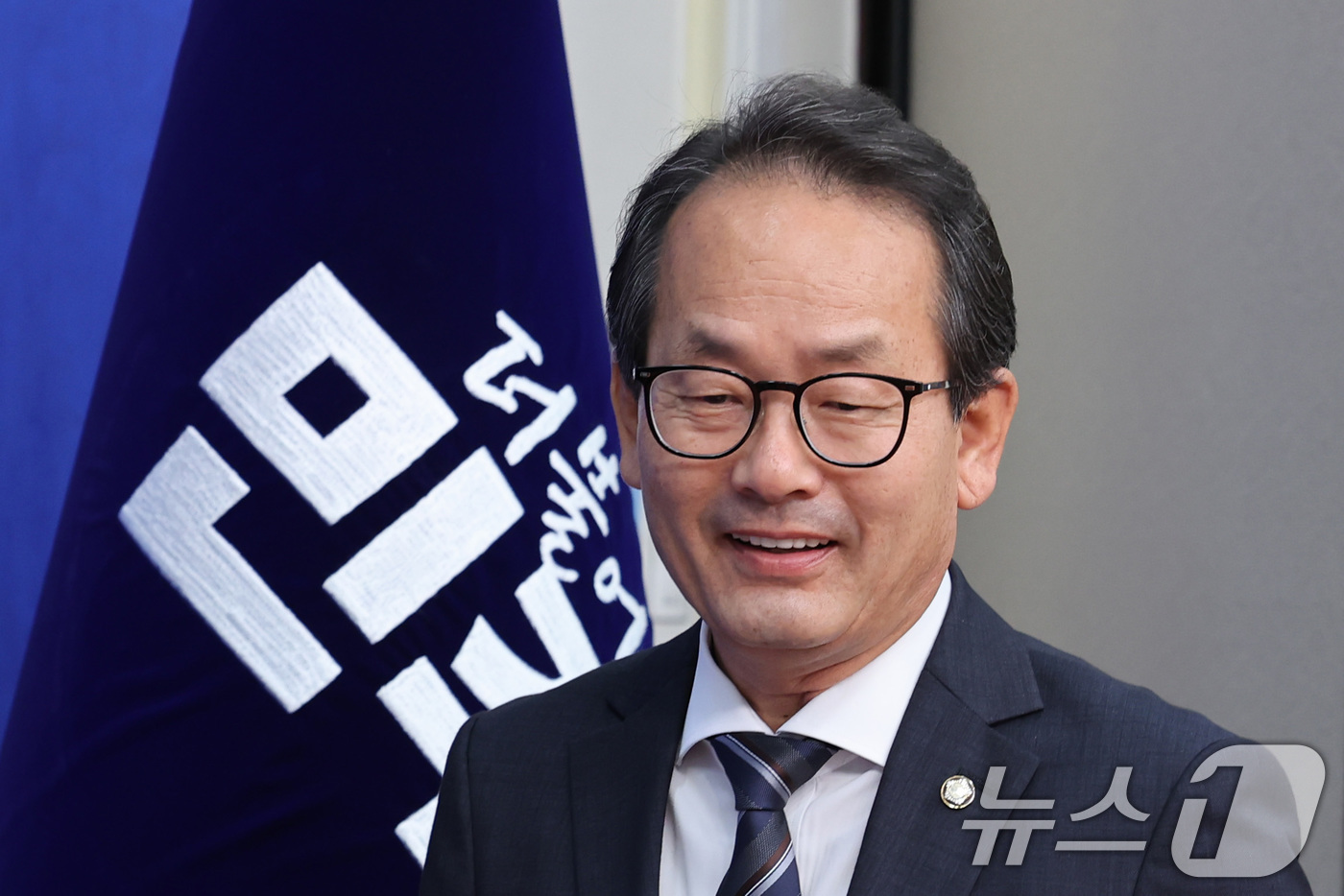 (서울=뉴스1) 신웅수 기자 = 강준현 더불어민주당 수석대변인이 19일 서울 여의도 국회에서 열린 기자간담회에 참석하고 있다. 2026.5.19/뉴스1