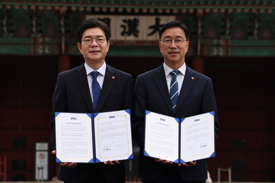 정원오·위성곤 후보, 서울-제주 상생협력 정책협약