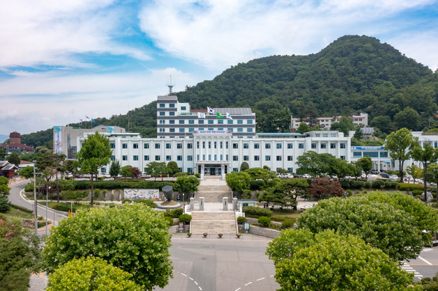 강원도, '산지관리업무 매뉴얼·사례집' 발간…인허가 민원 신속 해결