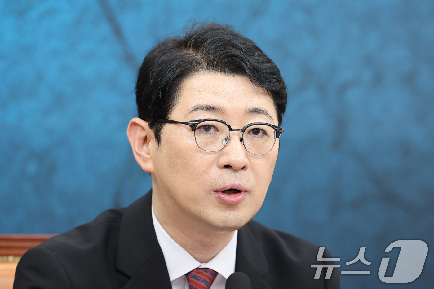 (서울=뉴스1) 신웅수 기자 = 주진우 위원장이 19일 서울 여의도 국회에서 열린 국민의힘 중앙선대위 공소취소 특검법 저지특위 1차 회의에서 발언하고 있다. 2026.5.19/뉴스 …
