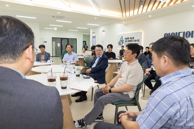 정헌율 시장 'AI 디지털 혁신센터' 현장 간담회…미래 산업 육성 박차
